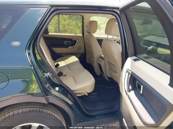 SALCR2BG5HH643460 2017 LAND ROVER DISCOVERY SPORT - Image 8