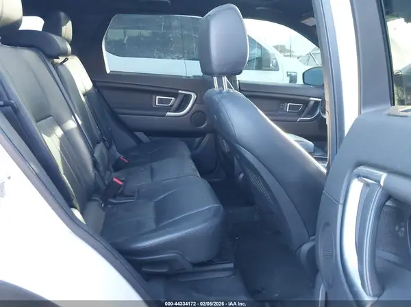 SALCR2BG5HH663594 2017 LAND ROVER DISCOVERY SPORT - Image 8