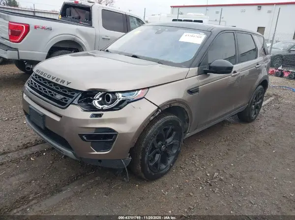 SALCR2BG5HH684526 2017 LAND ROVER DISCOVERY SPORT - Image 2