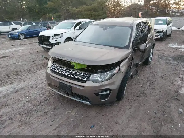 SALCR2BG6HH668304 2017 LAND ROVER DISCOVERY SPORT - Image 2