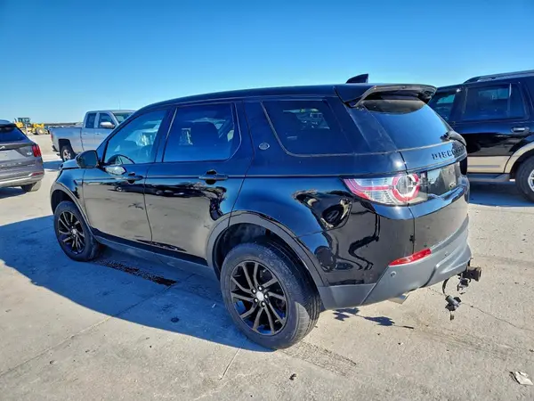 SALCR2BG7HH660566 2017 LAND ROVER DISCOVERY SPORT - Image 2