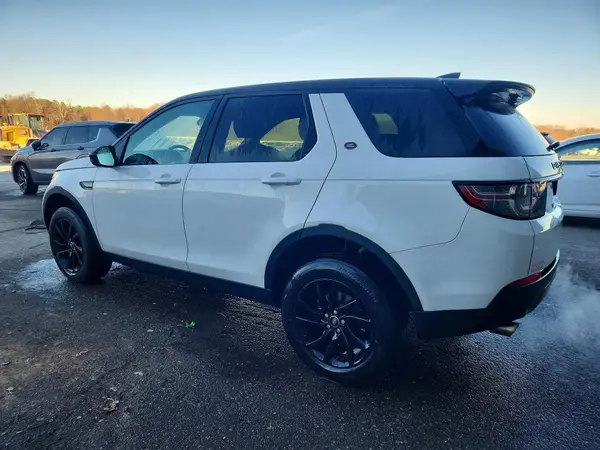SALCR2BG7HH687878 2017 LAND ROVER DISCOVERY SPORT - Image 2