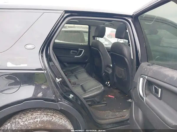 SALCR2BG8HH637751 2017 LAND ROVER DISCOVERY SPORT - Image 8