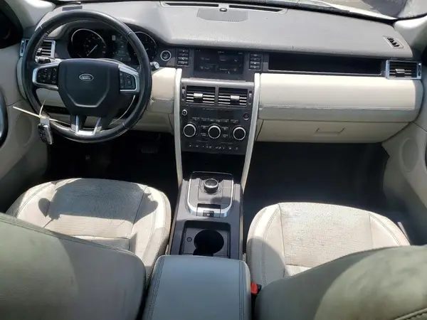 SALCR2BG8HH656848 2017 LAND ROVER DISCOVERY - Image 8