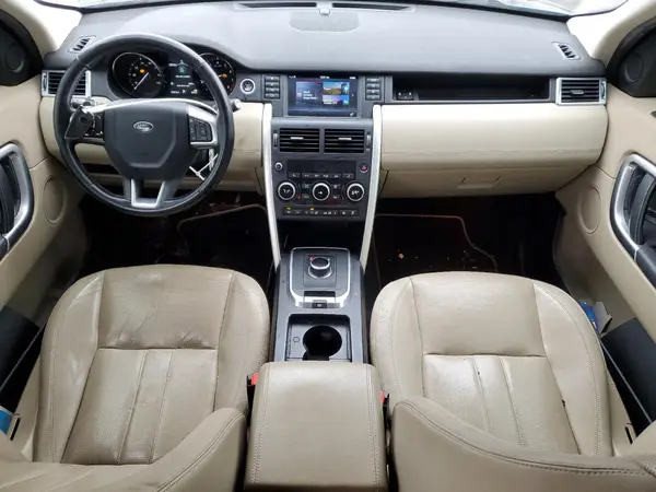 SALCR2BG8HH664819 2017 LAND ROVER DISCOVERY - Image 8