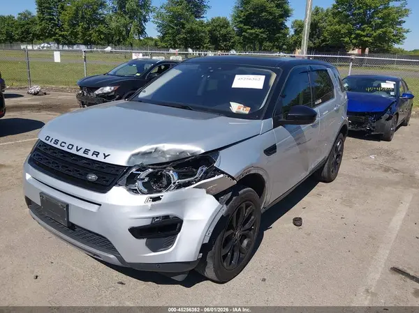 SALCR2BG8HH719110 2017 LAND ROVER DISCOVERY SPORT - Image 2