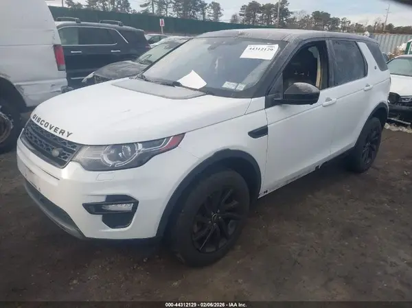 SALCR2BG9HH667549 2017 LAND ROVER DISCOVERY SPORT - Image 2