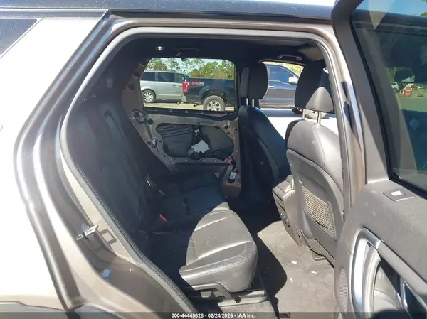 SALCR2BG9HH682245 2017 LAND ROVER DISCOVERY SPORT - Image 8