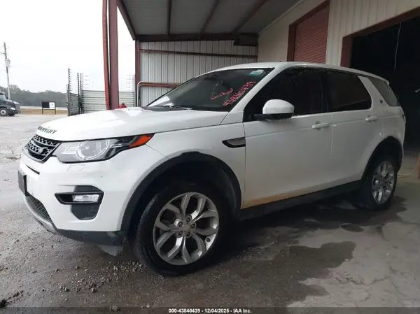 SALCR2BG9HH695223 2017 LAND ROVER DISCOVERY SPORT - Image 2