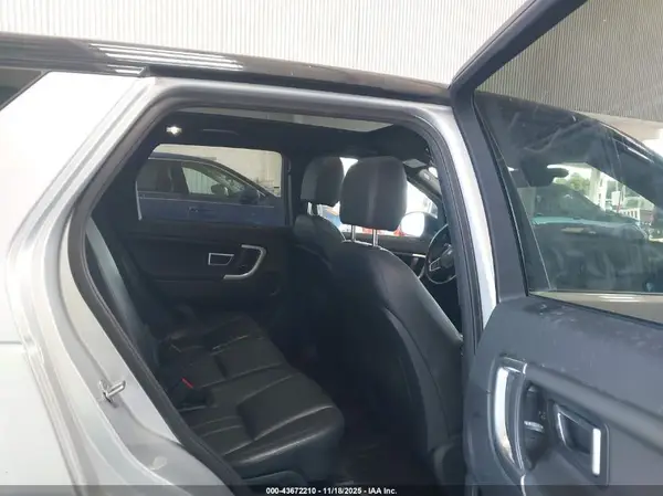 SALCR2BG9HH700680 2017 LAND ROVER DISCOVERY SPORT - Image 8