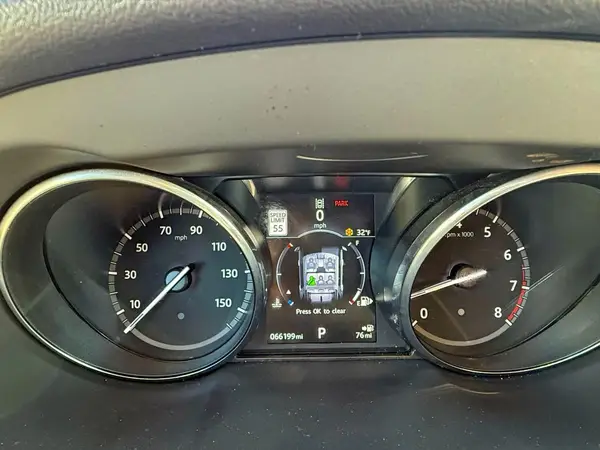 SALCR2BG9HH715857 2017 LAND ROVER DISCOVERY SPORT - Image 8