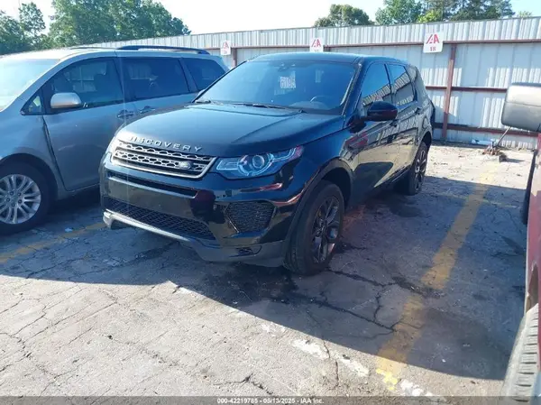 SALCR2FX4KH821814 2019 LAND ROVER DISCOVERY SPORT - Image 2