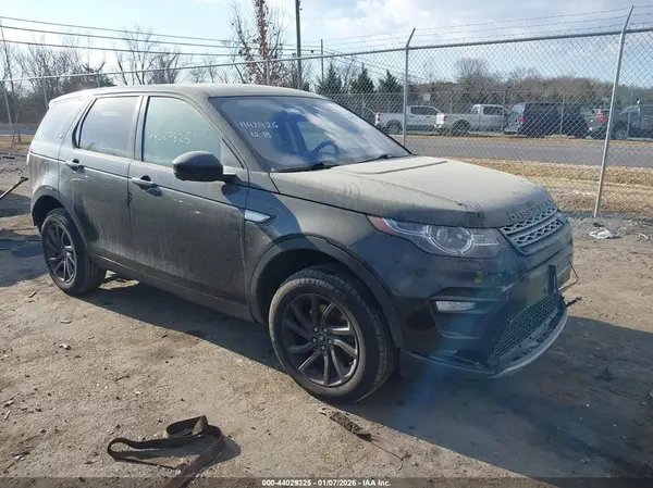 SALCR2RX0JH747558 2018 LAND ROVER DISCOVERY SPORT - Image 1