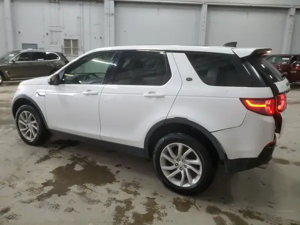 SALCR2RX2JH731992 2018 LAND ROVER DISCOVERY SPORT - Image 2