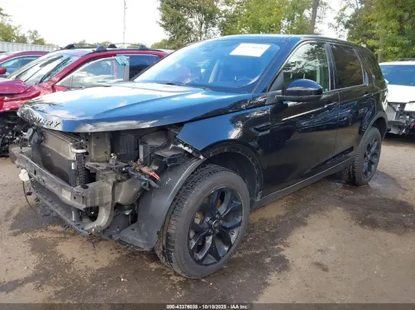 SALCR2RX2JH765852 2018 LAND ROVER DISCOVERY SPORT - Image 2