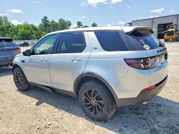 SALCR2RX4JH764332 2018 LAND ROVER DISCOVERY - Image 2