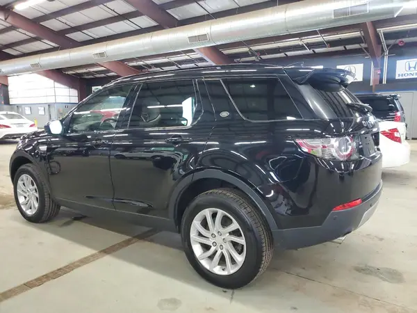 SALCR2RX6JH746303 2018 LAND ROVER DISCOVERY - Image 2