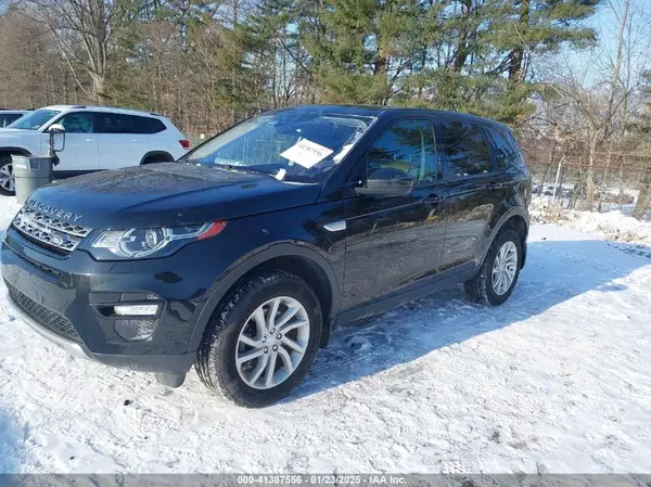 SALCR2RX8JH735819 2018 LAND ROVER DISCOVERY SPORT - Image 2
