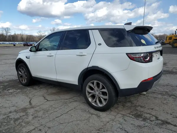 SALCR2RX9JH758252 2018 LAND ROVER DISCOVERY - Image 2