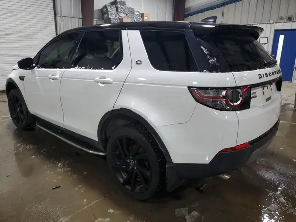 SALCT2BG1HH651458 2017 LAND ROVER DISCOVERY - Image 2