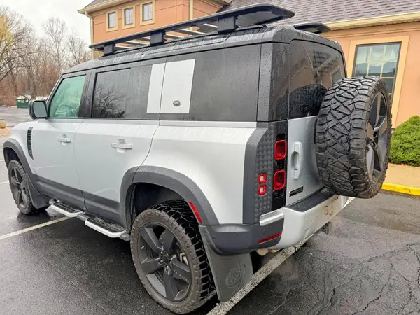 SALE17EUXL2017008 2020 LAND ROVER DEFENDER - Image 2