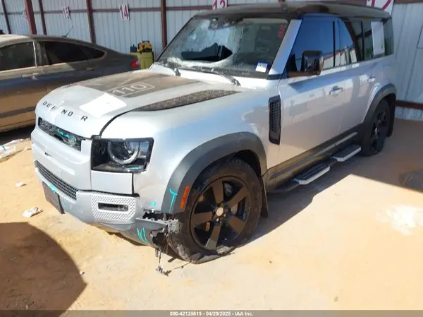 SALE1EEU3L2005075 2020 LAND ROVER DEFENDER - Image 2