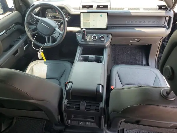 SALE27EU0S2478388 2025 LAND ROVER DEFENDER - Image 8