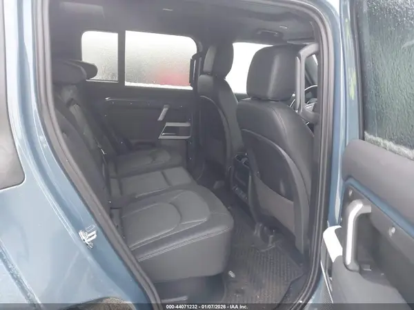 SALE27EU3P2142404 2023 LAND ROVER DEFENDER - Image 8
