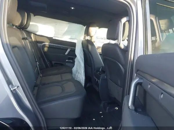 SALE27EU3P2149210 2023 LAND ROVER DEFENDER - Image 8