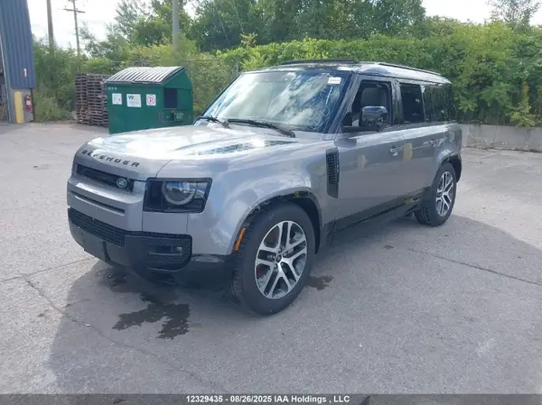 SALE27EU3R2320573 2024 LAND ROVER DEFENDER - Image 2