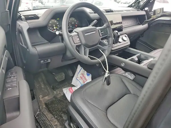 SALE27EU4S2366242 2025 LAND ROVER DEFENDER - Image 8