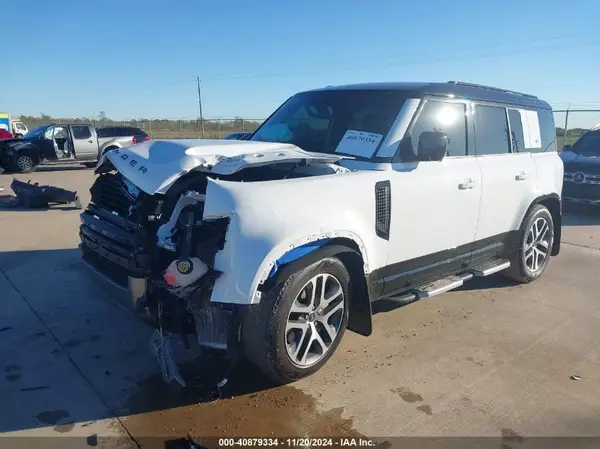 SALE27EU5R2262224 2024 LAND ROVER DEFENDER - Image 2