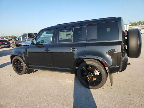 SALE27EU7S2463970 2025 LAND ROVER DEFENDER - Image 2