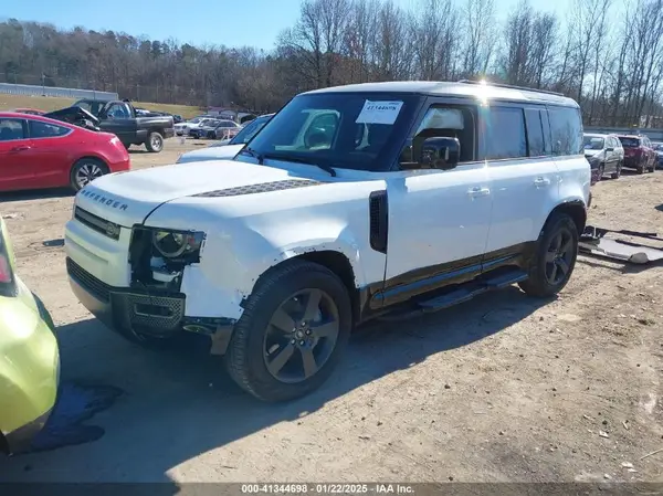 SALE27EU9R2302644 2024 LAND ROVER DEFENDER - Image 2