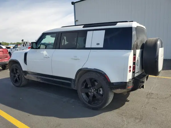 SALE27EUXR2270691 2024 LAND ROVER DEFENDER - Image 2
