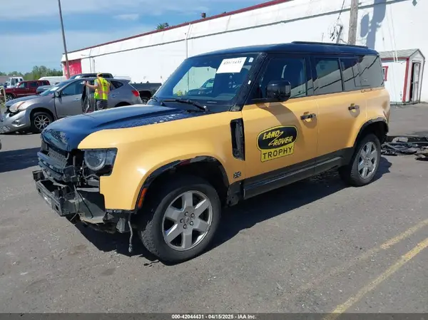 SALE27RU7N2070968 2022 LAND ROVER DEFENDER - Image 2