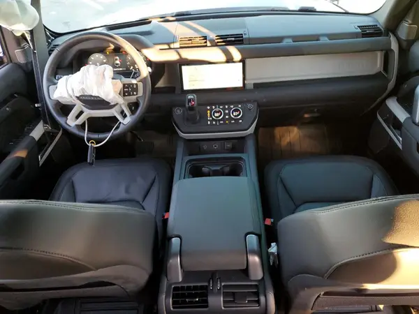 SALE2EEU2R2354928 2024 LAND ROVER DEFENDER - Image 8