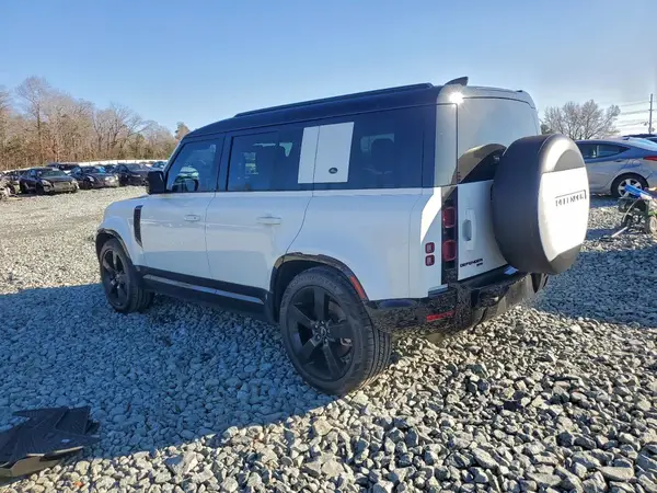 SALE2EEU5P2111241 2023 LAND ROVER DEFENDER - Image 2