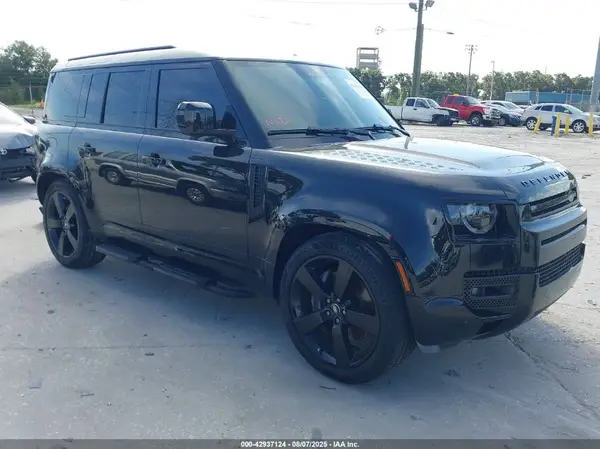 SALE2EEU5S2370045 2025 LAND ROVER DEFENDER - Image 1