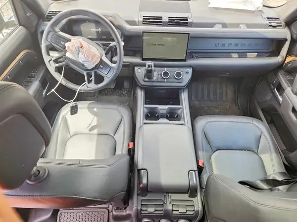 SALE2EFE2S2361181 2025 LAND ROVER DEFENDER - Image 8