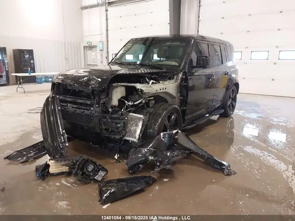 SALE2EFE2S2389157 2025 LAND ROVER DEFENDER - Image 2