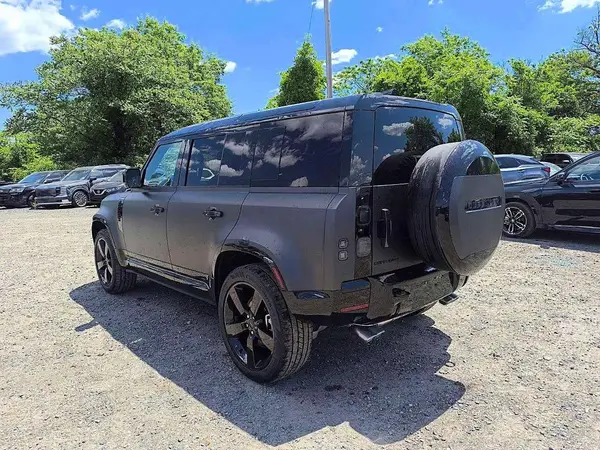 SALE2EFE7T2521475 2026 LAND ROVER DEFENDER - Image 2