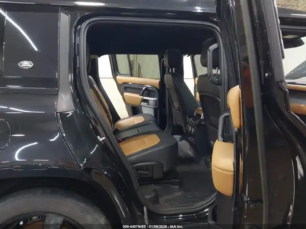 SALE2FEU1P2234086 2023 LAND ROVER DEFENDER - Image 8