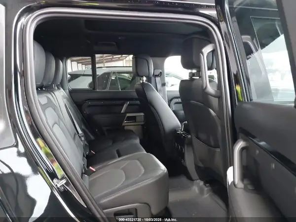 SALE2FEU4P2187068 2023 LAND ROVER DEFENDER - Image 8