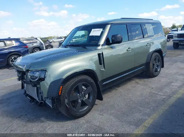SALE2FEU8R2320398 2024 LAND ROVER DEFENDER - Image 2