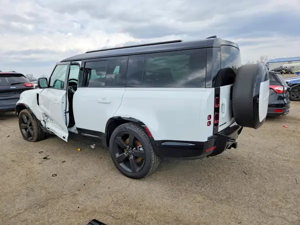 SALE2FEUXS2446929 2025 LAND ROVER DEFENDER - Image 2
