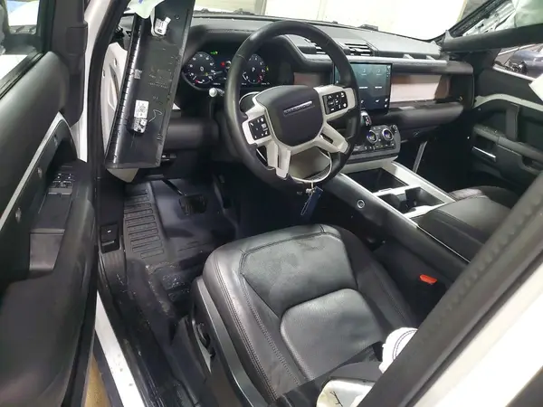SALEJ6EX2S2384245 2025 LAND ROVER DEFENDER - Image 8