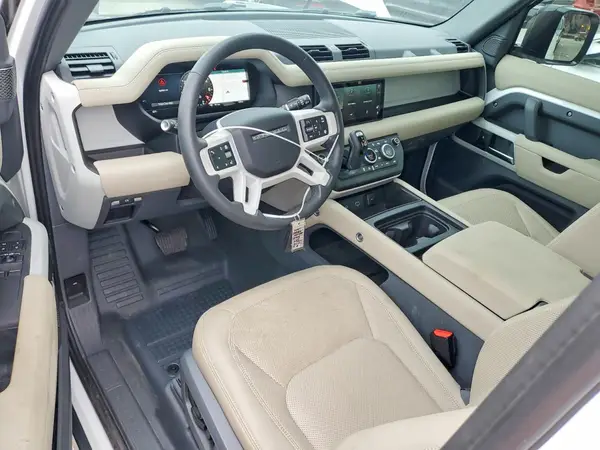 SALEJ6EX9R2334646 2024 LAND ROVER DEFENDER - Image 8