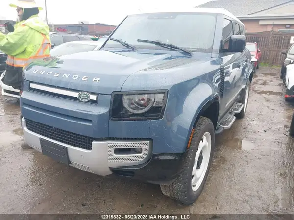 SALEJ7EU1R2294400 2024 LAND ROVER DEFENDER - Image 2