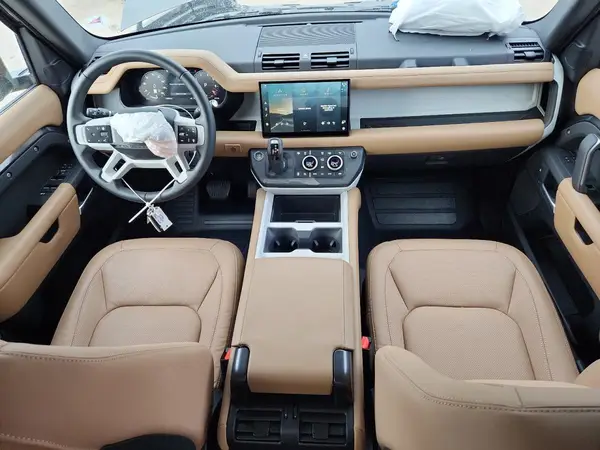 SALEJ7EU5S2422238 2025 LAND ROVER DEFENDER - Image 8